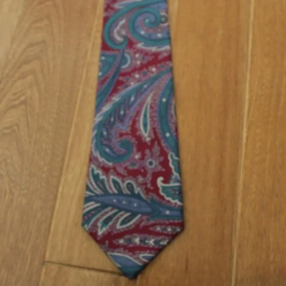Christian Dior Vintage Paisley‎ Printed Silk Neck Tie